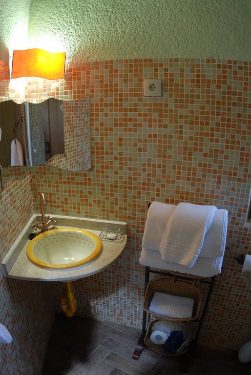 Apartamentos Rurales Ecopangea Valverde de la Vera Room photo