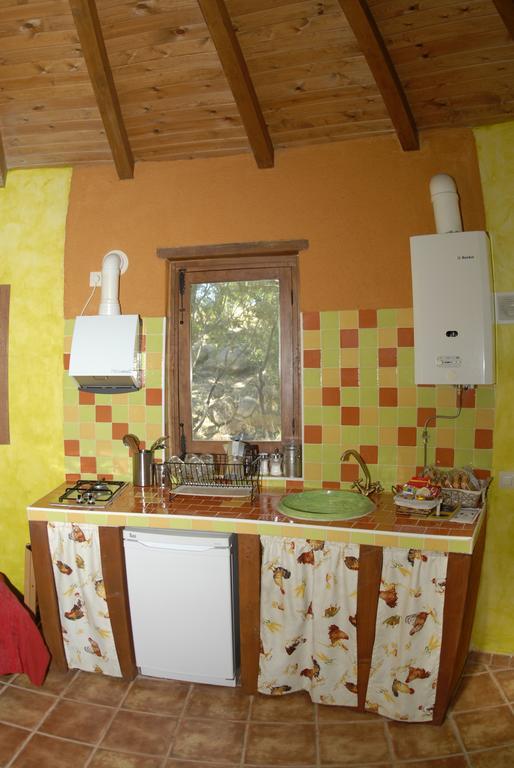 Apartamentos Rurales Ecopangea Valverde de la Vera Room photo